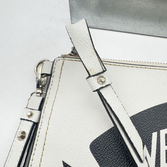 Disney Alice Through The Looking Glass Wristlet Clutch We’re All Mad Here - Picture 3 of 10